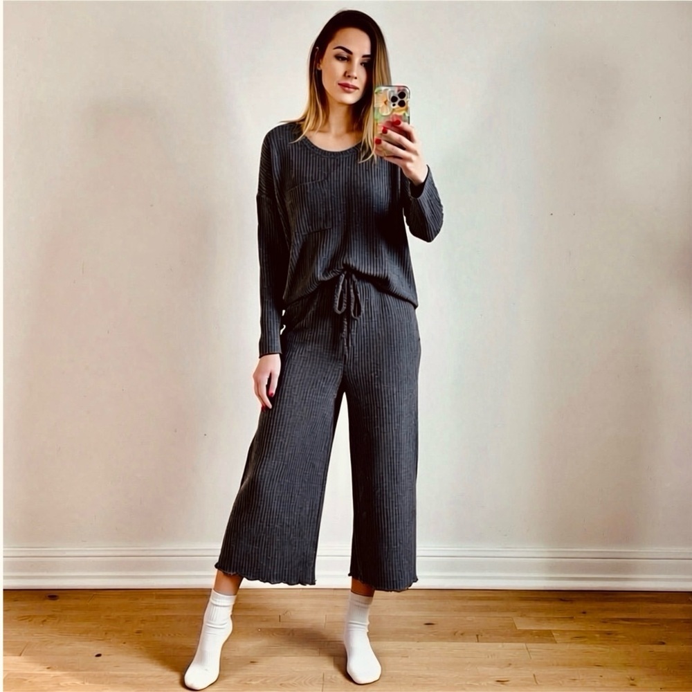 SHE SKY Elevate Your Loungewear Ribbed Knit Lounge Set Charcoal Pants Top Medium